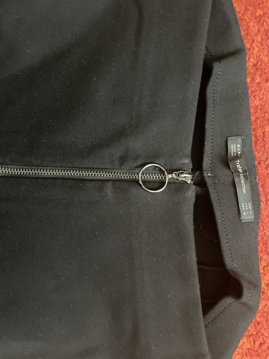 Pantaloni mulati tip colanti