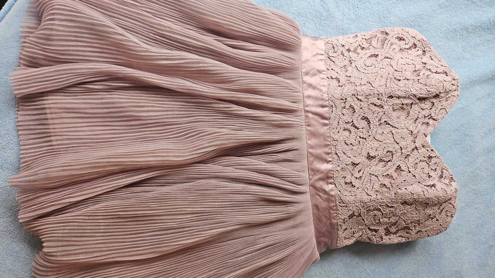 Рокля с тюл Lipsy