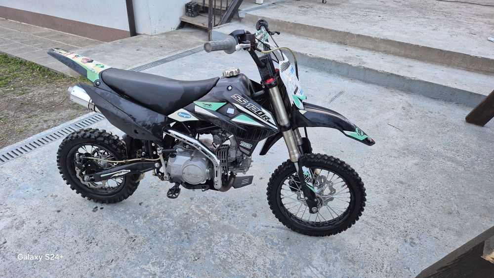 Stomp 120   foarte puțin  folosit