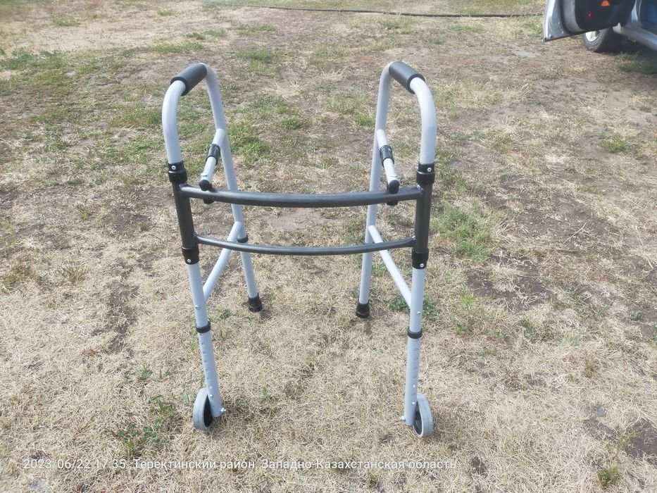 Ходунок для взрослых