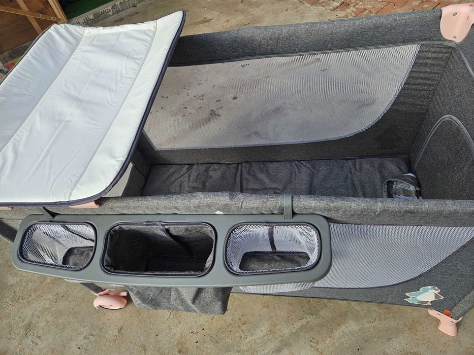 Vând cărucior KinderKraft grande plus și pătuț Kinderkraft