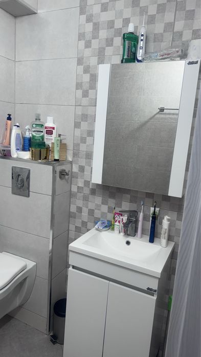 Дава се под наем Двустаен апартамент в Асеновград - 70 кв.м за 306 € - Снимка #2