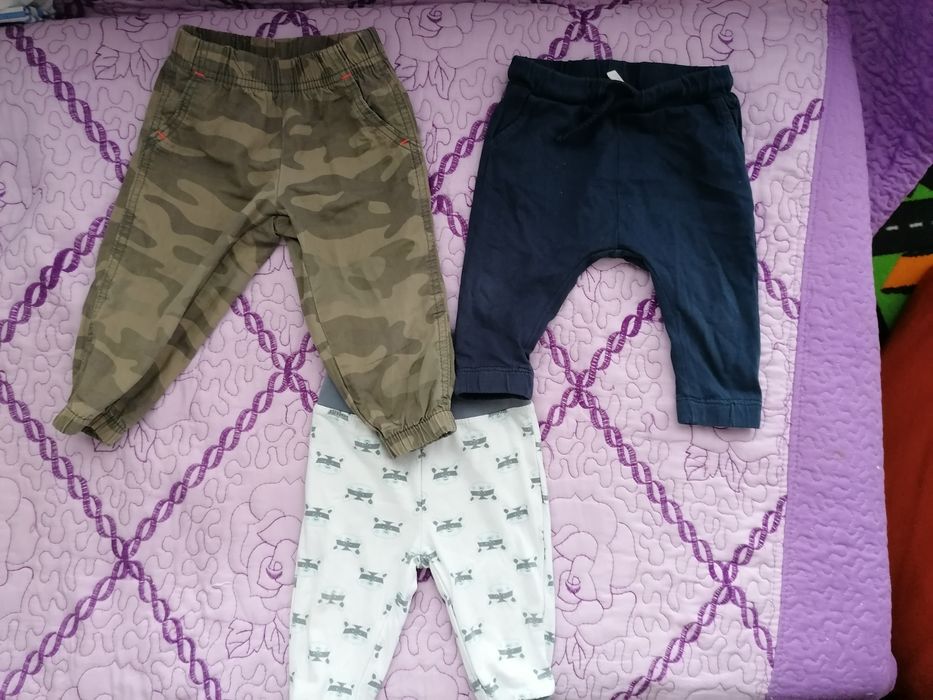 Pantaloni marimea 74