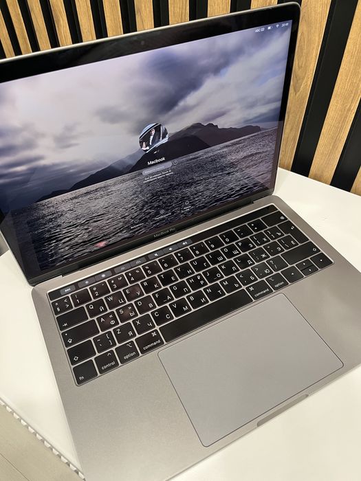 MacBook Pro 16 (2018)