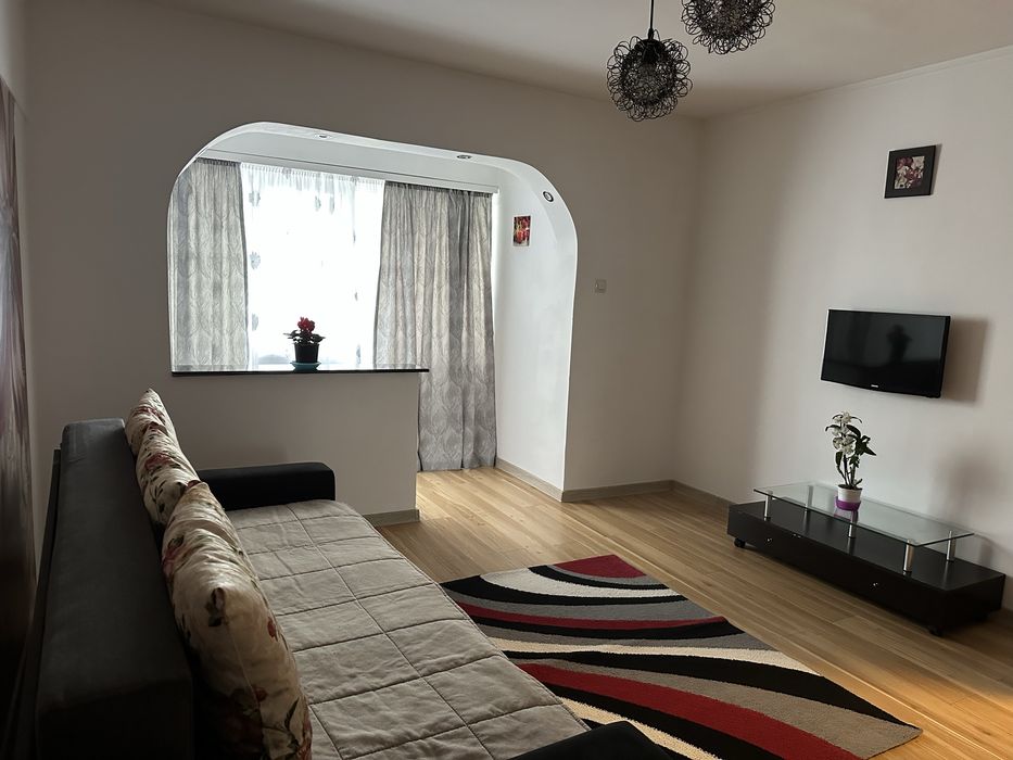 Apartamant 2 camere zona centrala de inchiriat