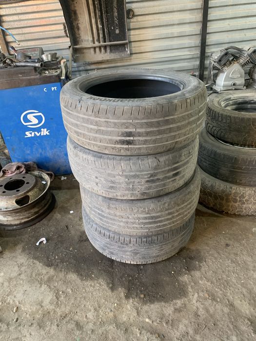 продам шины 215/55/17