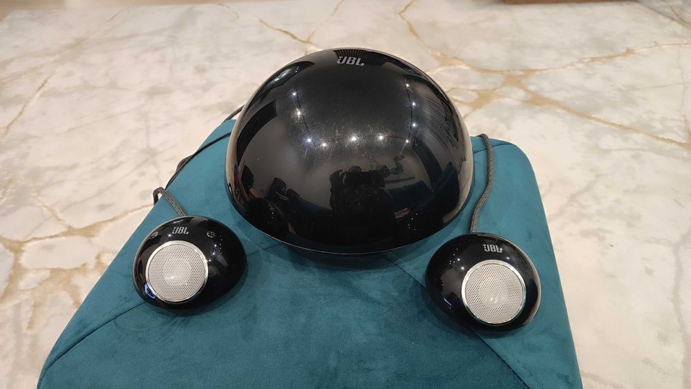 Sistem JBL 2+1 speaker si subwoofer