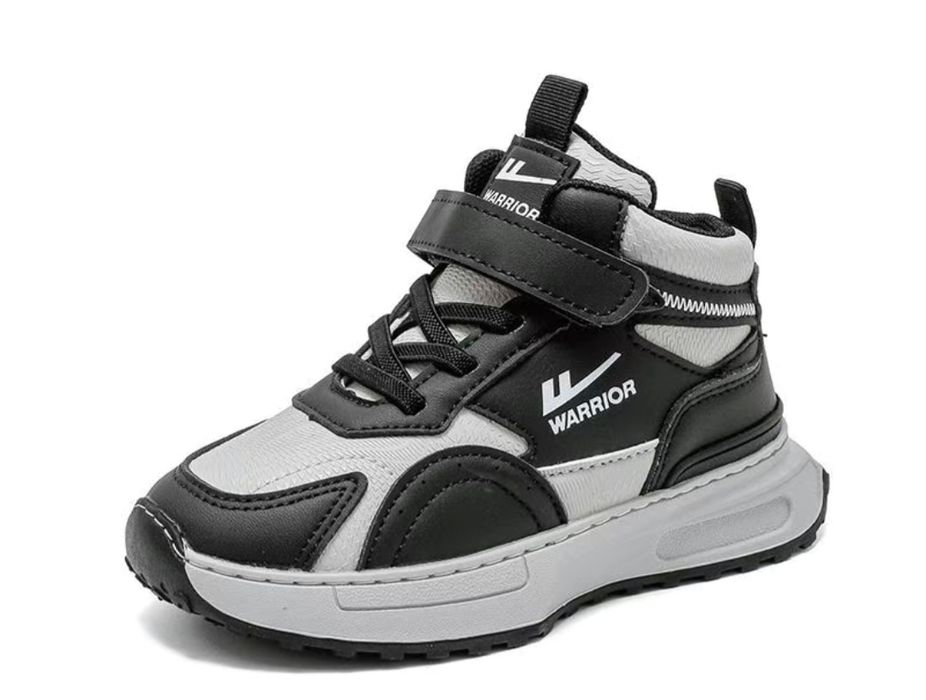 Продам ботинки фирмы Warrior