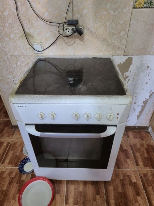 Продам плиту электрическая