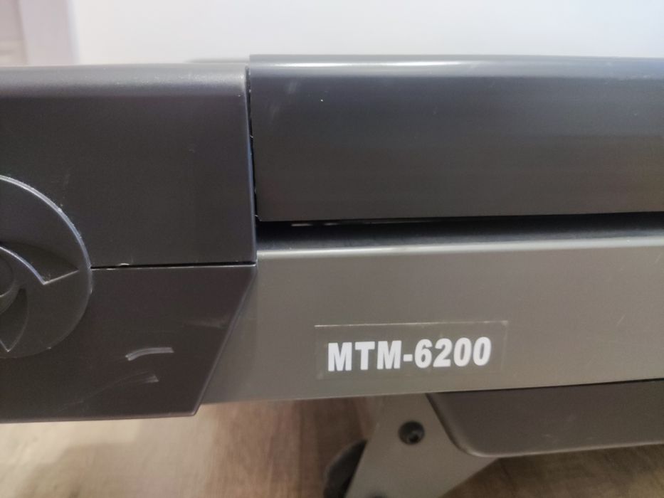 Бягаща пътека степер