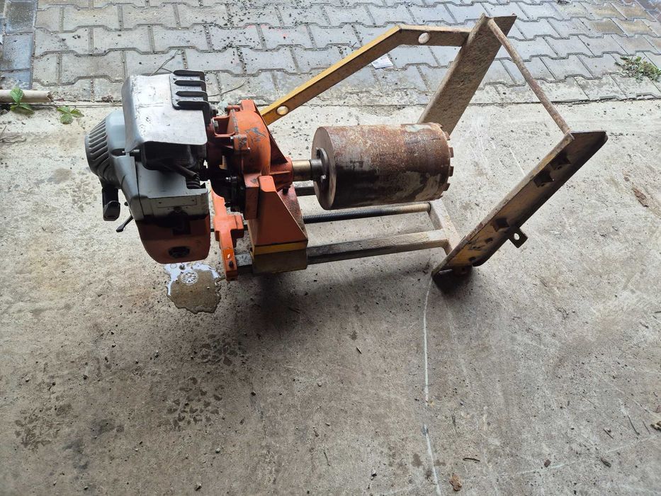 Mașină  de carotare