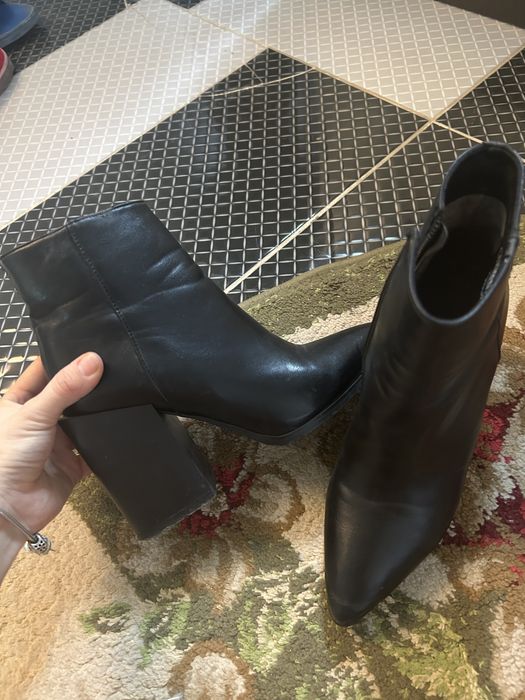 Сапоги каблук 36размер