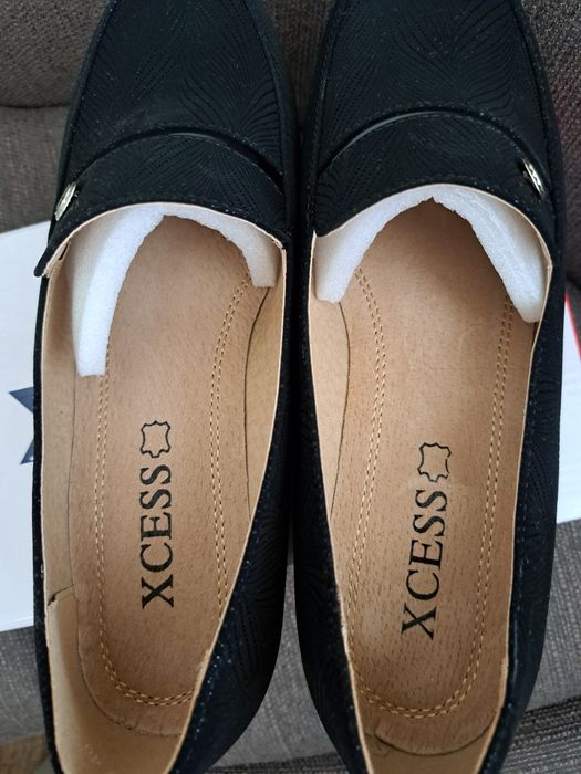 Нови дамски велурени обувки 40 номер