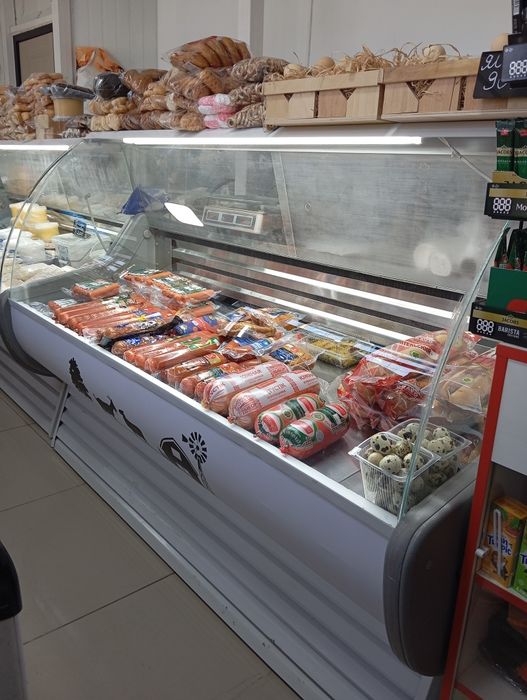 Витринный холодильник