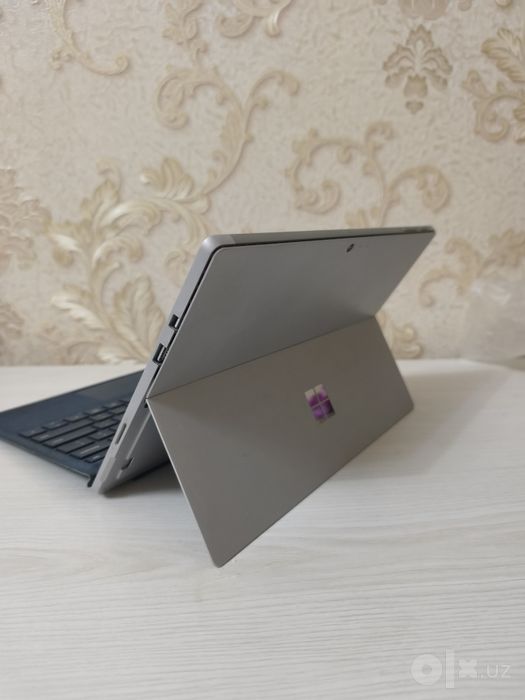 Microsoft Surface Pro 5
