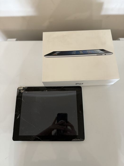 IPad 4 на запчасти
