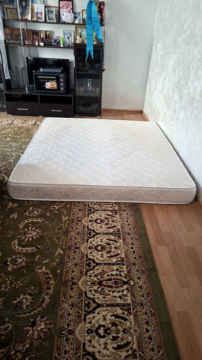 Матрас для кровати