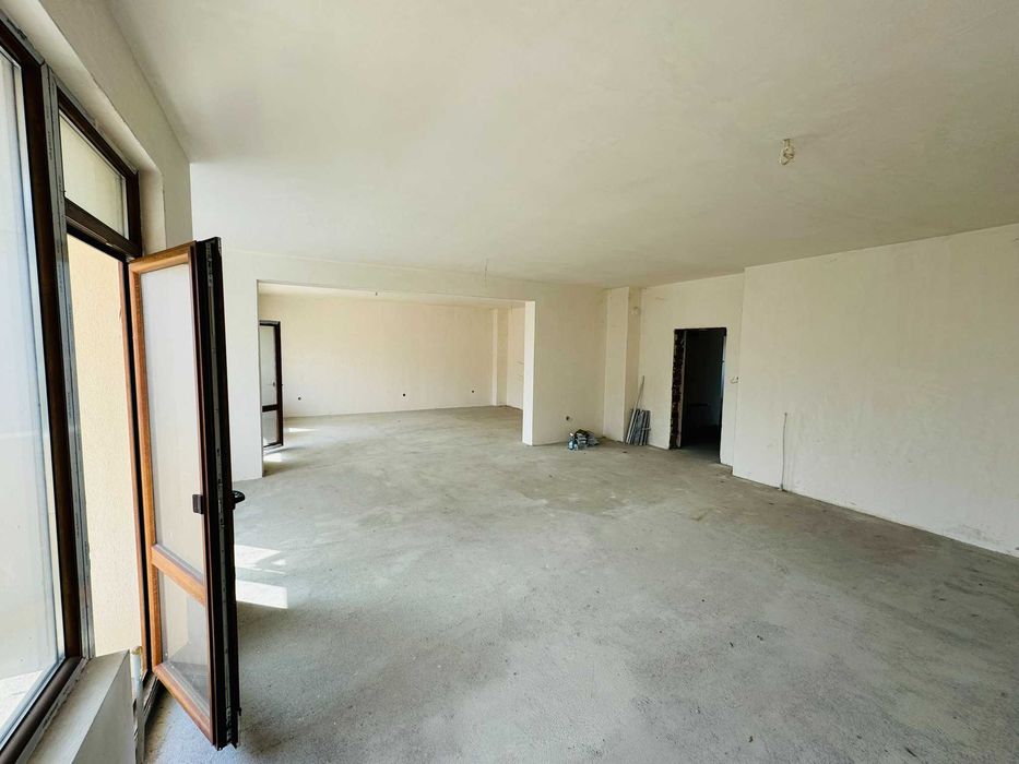 Продава се Етаж от къща в Петрич - 230 кв.м за 600 €/кв.м - Снимка #5