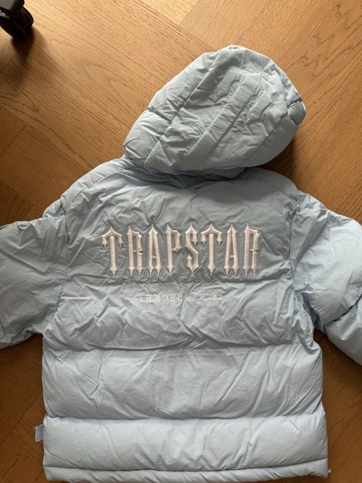 Теплая куртка trapstar