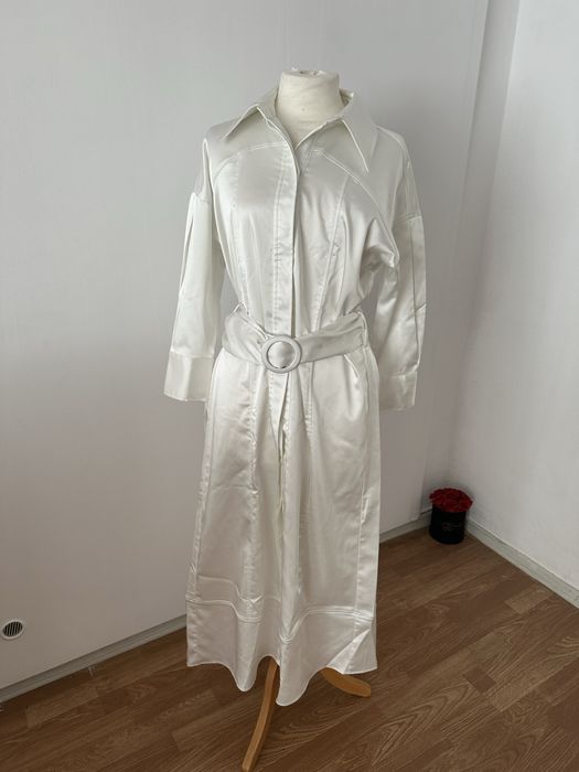 Zara Rochie midi trench cu curea alb