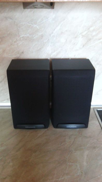 Тонколони GRUNDIG