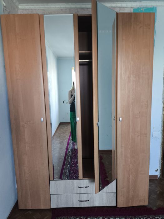 Отдам за 10 тысяч тенге