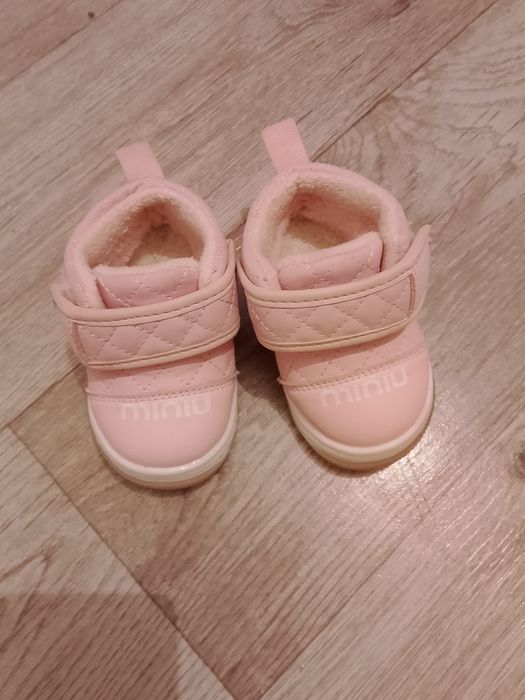 Детский обувь сатылады