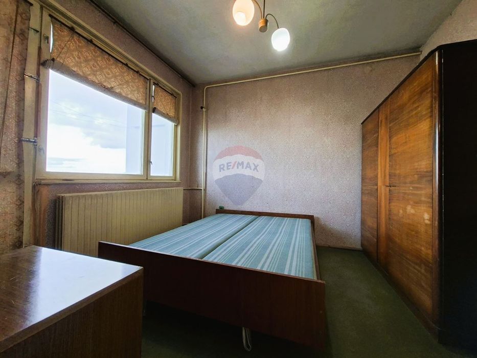 Продава се Тристаен апартамент в Варна, Победа - 66 кв.м за 1955 €/кв.м - Снимка #8