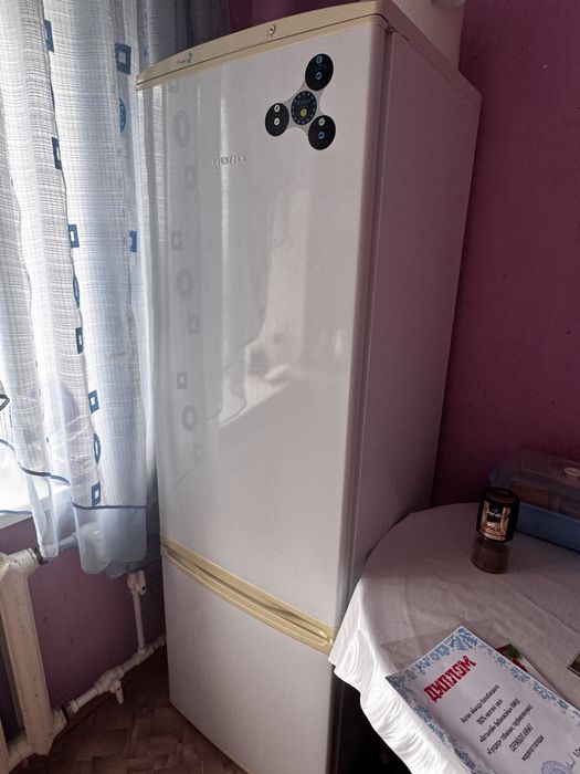 Продается Холодильник!
