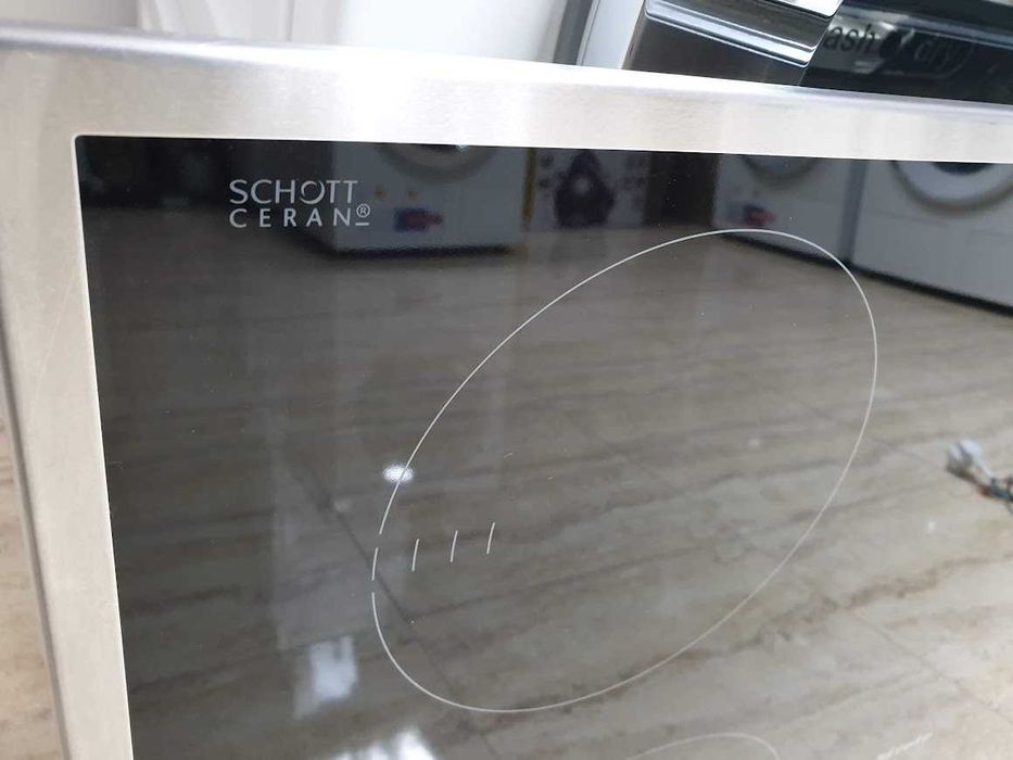 Miele Индукционен Плот Котлони 4 зони за Вграждане Миеле