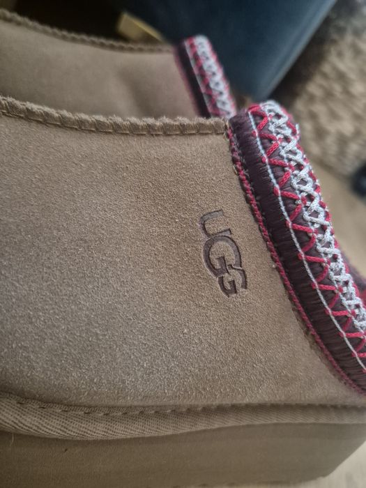 Ugg papuci piele intoarsa