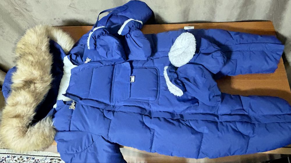 Продам комбинезон детский