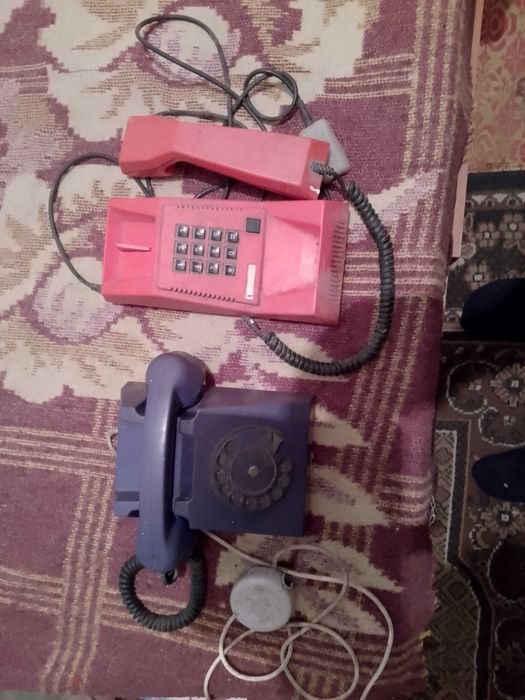 Telefon mobil Nokia type NHE-4NX fabricat 1994 Germany si tel. fix