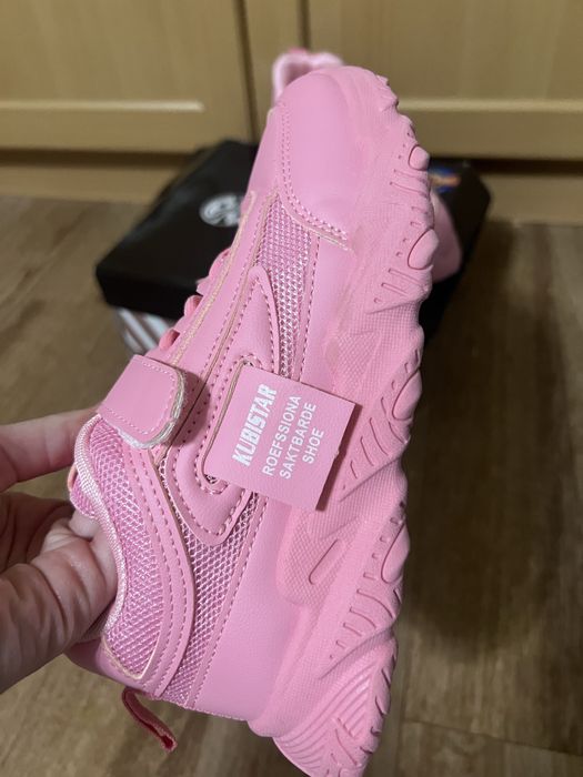 Кроссовки для девочки 34-35р