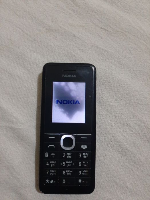 Нокиа 107 Nokia telefon