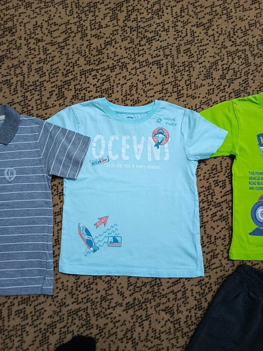 Продам куртку на мальчика