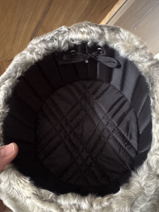 Каракулевая шапка