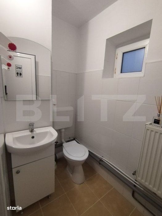 Spatiu comercial 3 camere decomandat Micro 4