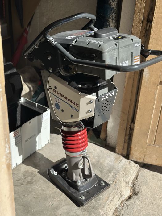 Dynapac DR6X e 2023 трамбовка
