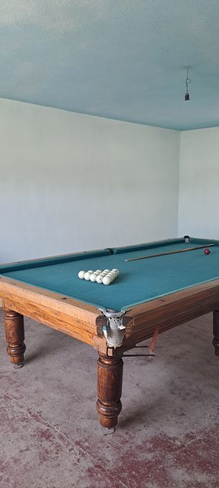 Бильярдный стол состояния хороший