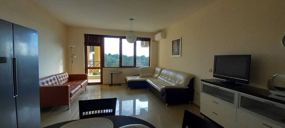 Апартамент с 2 спални в комплекс Лайтхаус, Балчик