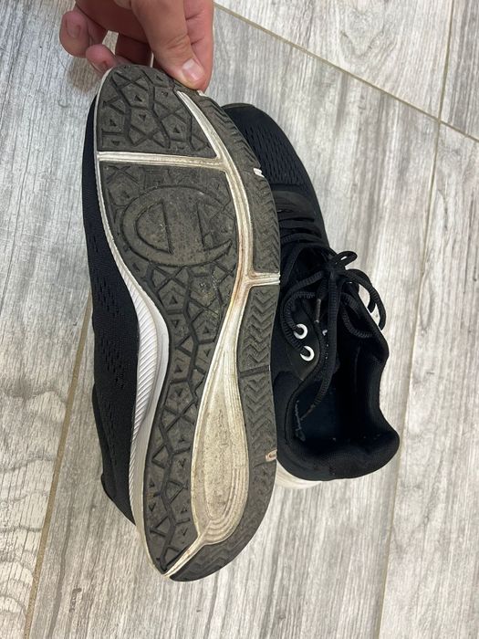 Vind adidasi nr 42 5