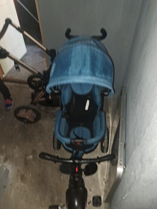 Tricicleta pentru copii în stare foarte buna