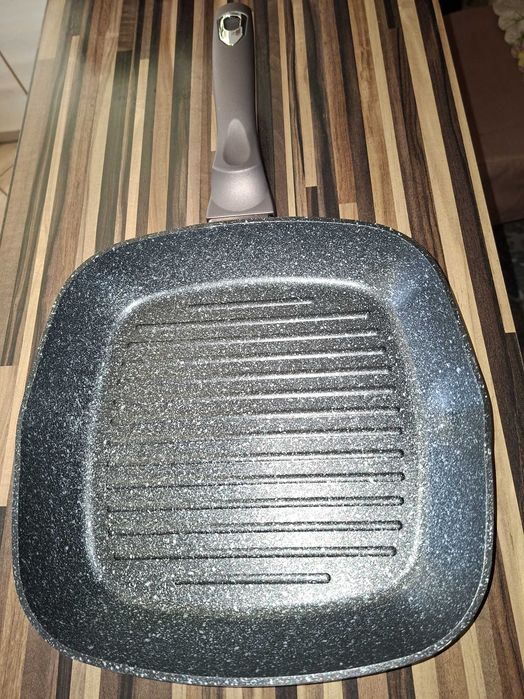 Грил тиган BerlingerHaus BH/6612, С капак, 28 см