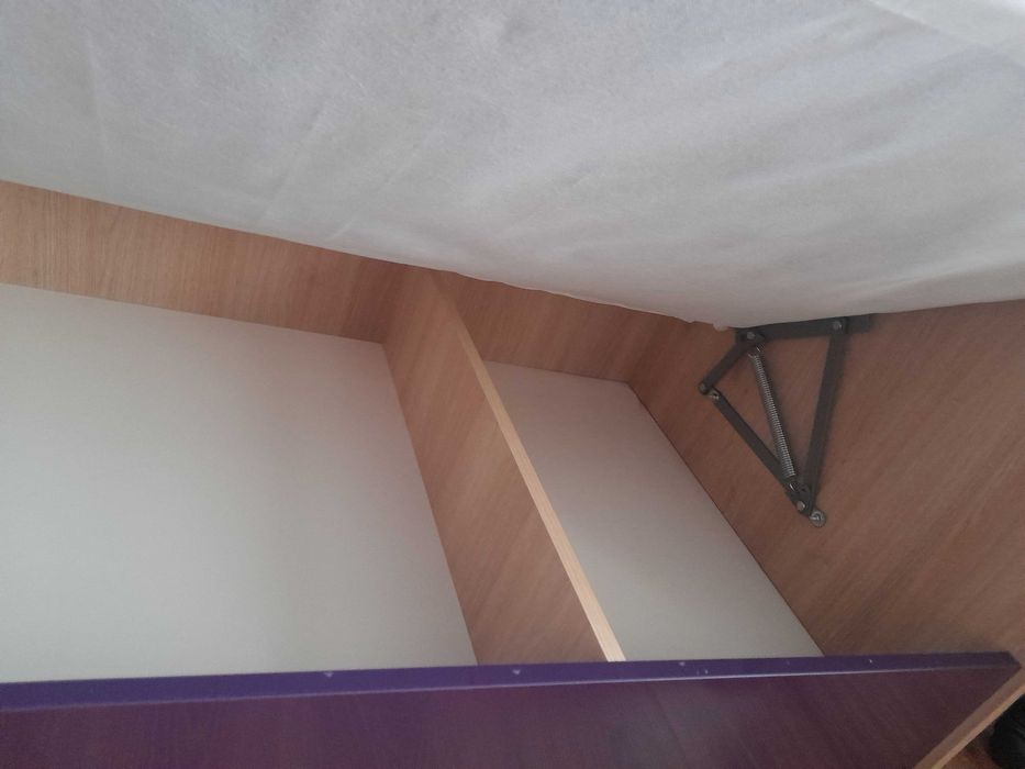 Единични легла - 2 бр.