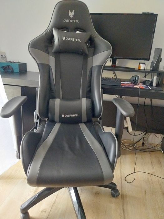 Scaun gaming Oversteel nouă