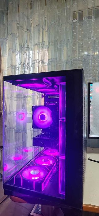 Мощно ТОП Геймърско PC Ryzen 7 9700X/Z870/32Gb 6400Mhz CL32/1.5TB SSD Samsung/RX 5060TI 16Gb/Гаранция