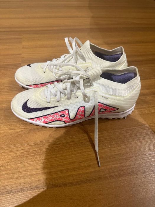 Nike airzoom razmer 40