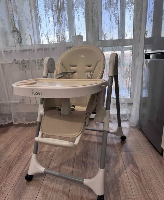 Детский стул для кормления