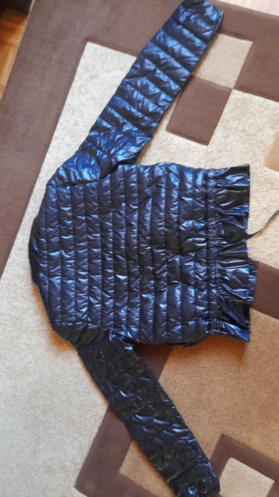 Тъмно синьо  яке